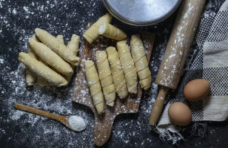 Les essentiels indispensables pour des pâtisseries réussies