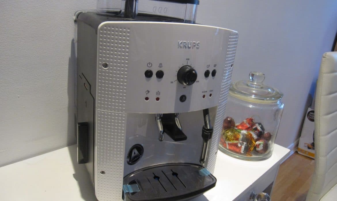Acheter une machine à café en 2020 : le choix de Krups ea8105