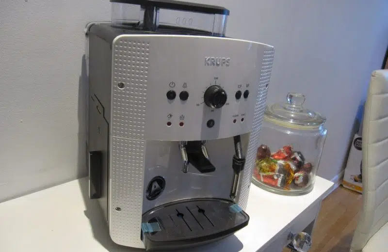 Acheter une machine à café en 2020 : le choix de Krups ea8105