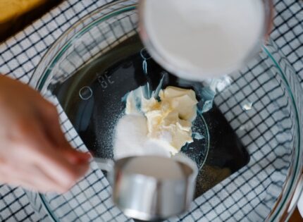 Balance mécanique ou électrique : laquelle est adaptée en cuisine ?