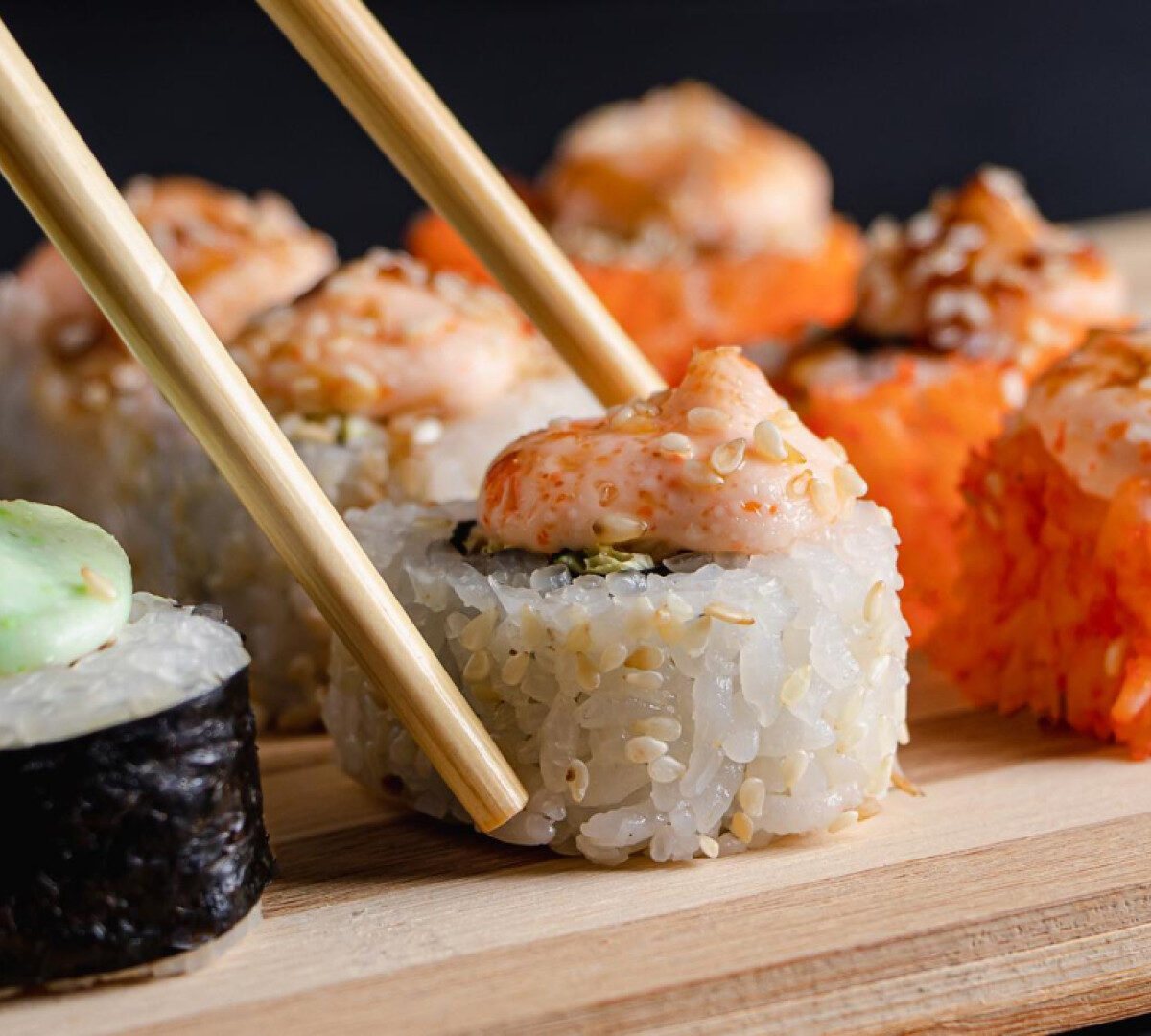 Comment se faire livrer des sushis à La Seyne-sur-Mer sans passer par une plateforme intermédiaire ?