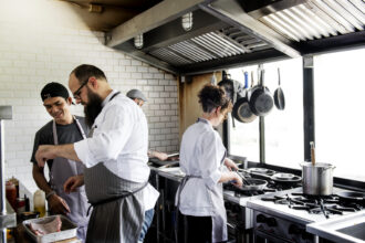 Les rouages de l’AMO en restauration collective : fonctionnement et leviers d’accompagnement