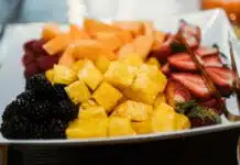 Idées créatives de liquides à ajouter dans une salade de fruits pour une touche originale