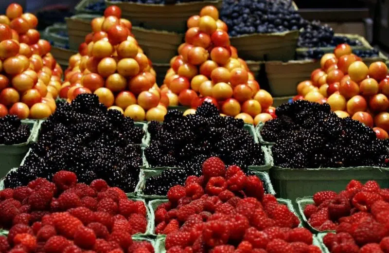 Pourquoi le marché doit-il être privilégié pour les courses ?