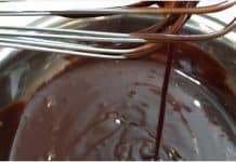 Comment rattraper la ganache au chocolat trop liquide ?